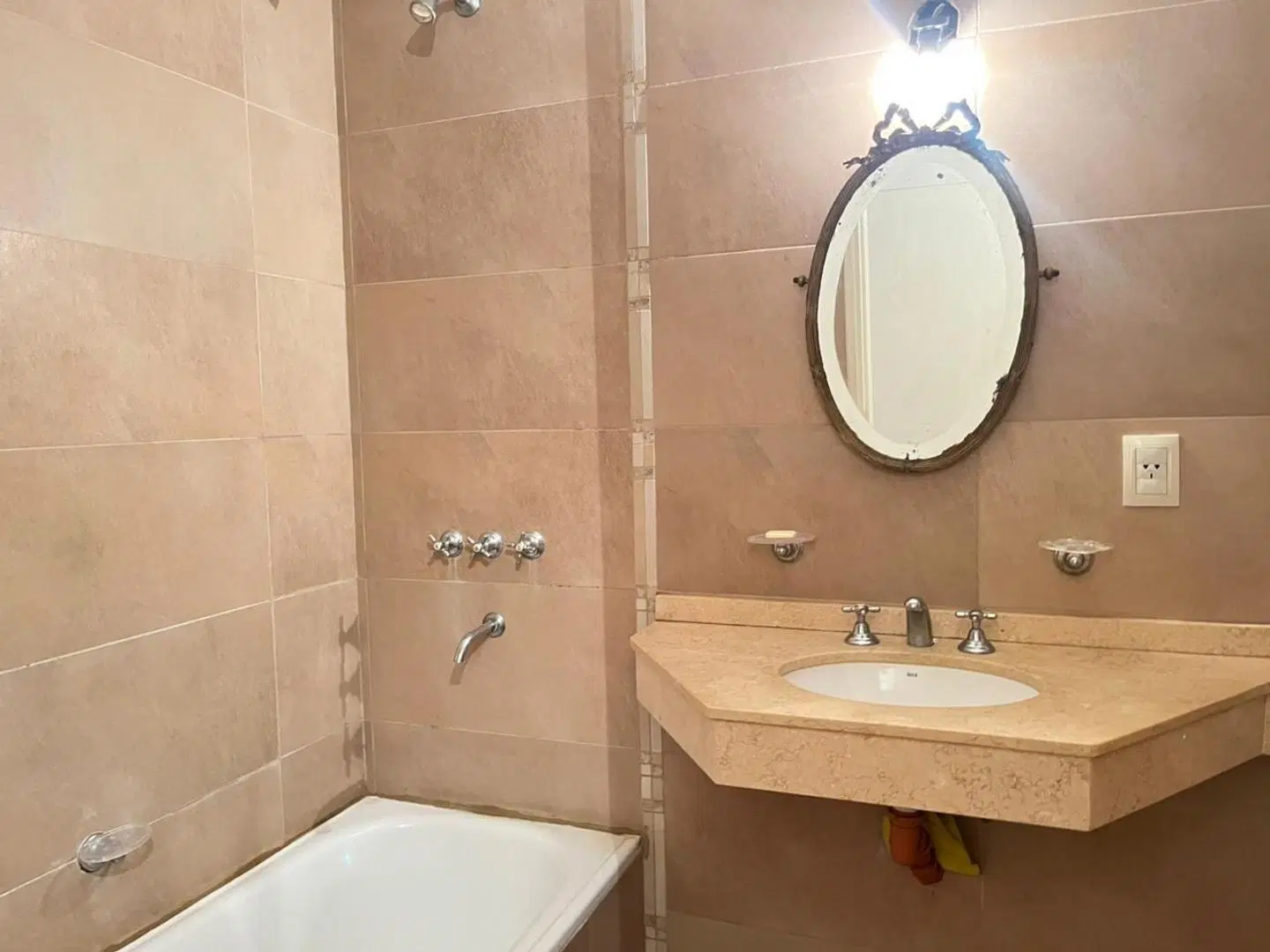 Semipiso en venta en Balcarce 600 3