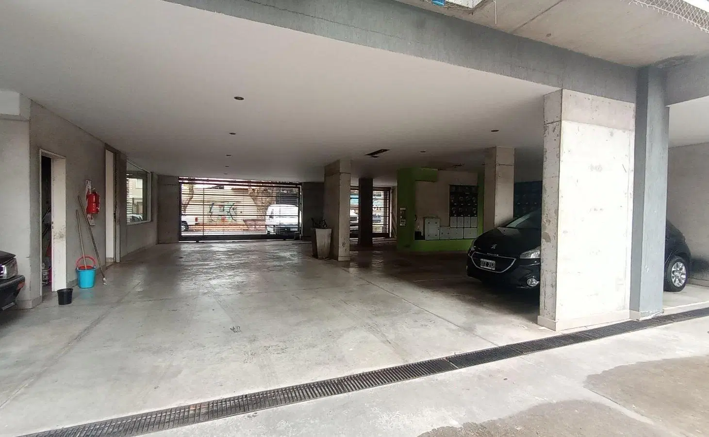 Departamento 2 ambientes en venta Moron 5