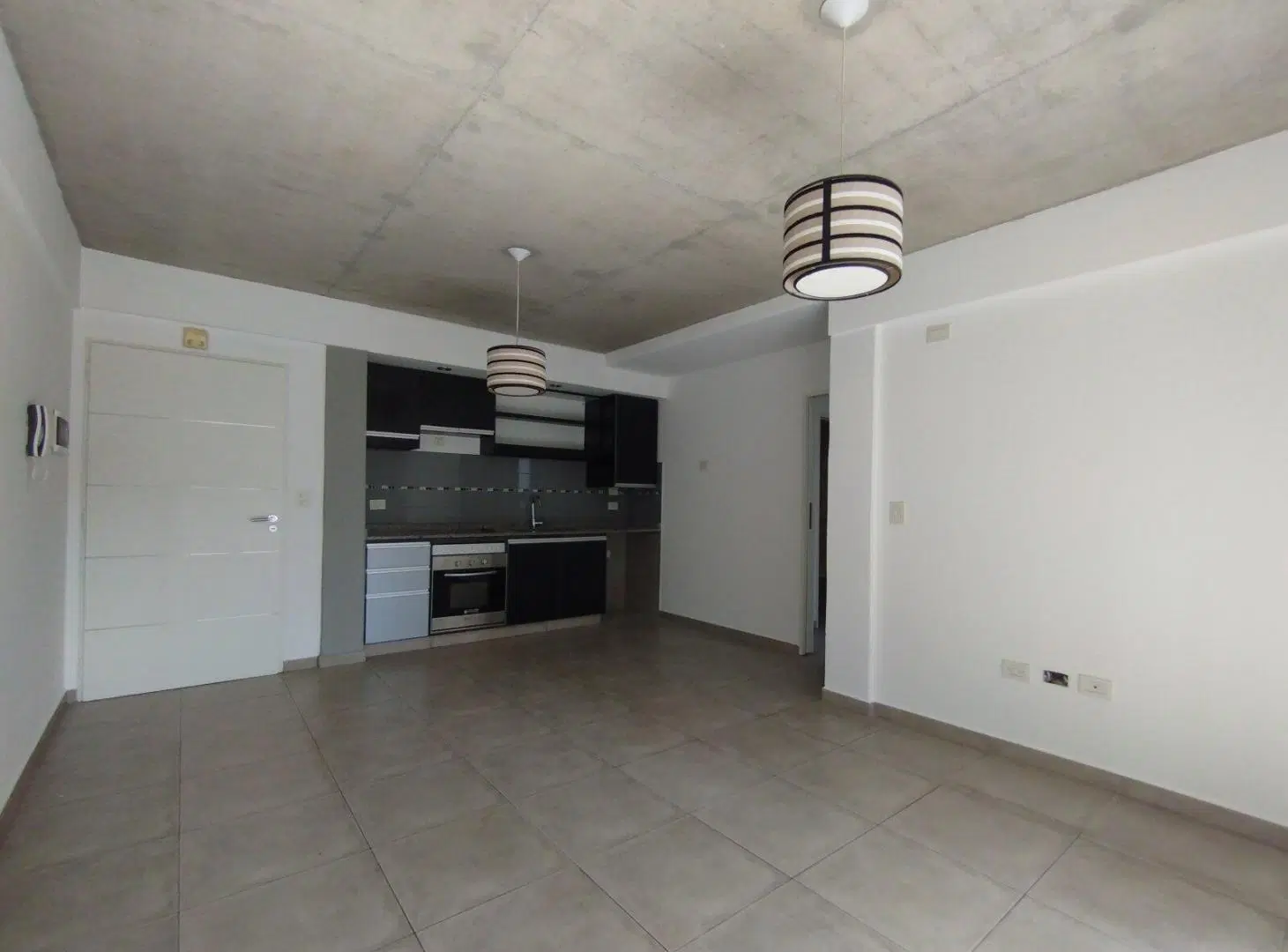 Departamento 2 ambientes en venta Moron 4