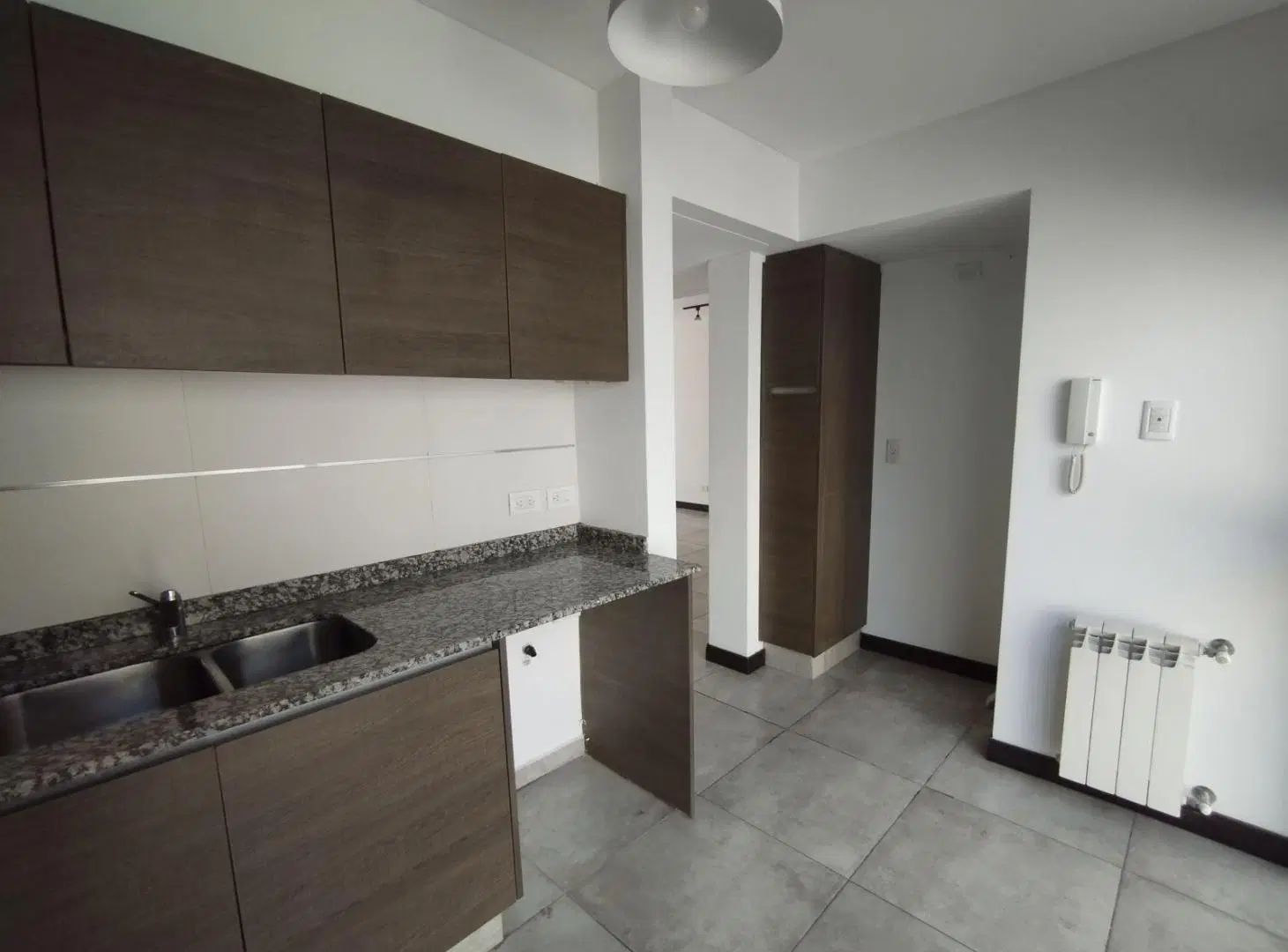 Excelente departamento 2 ambientes en venta en Castelar 4