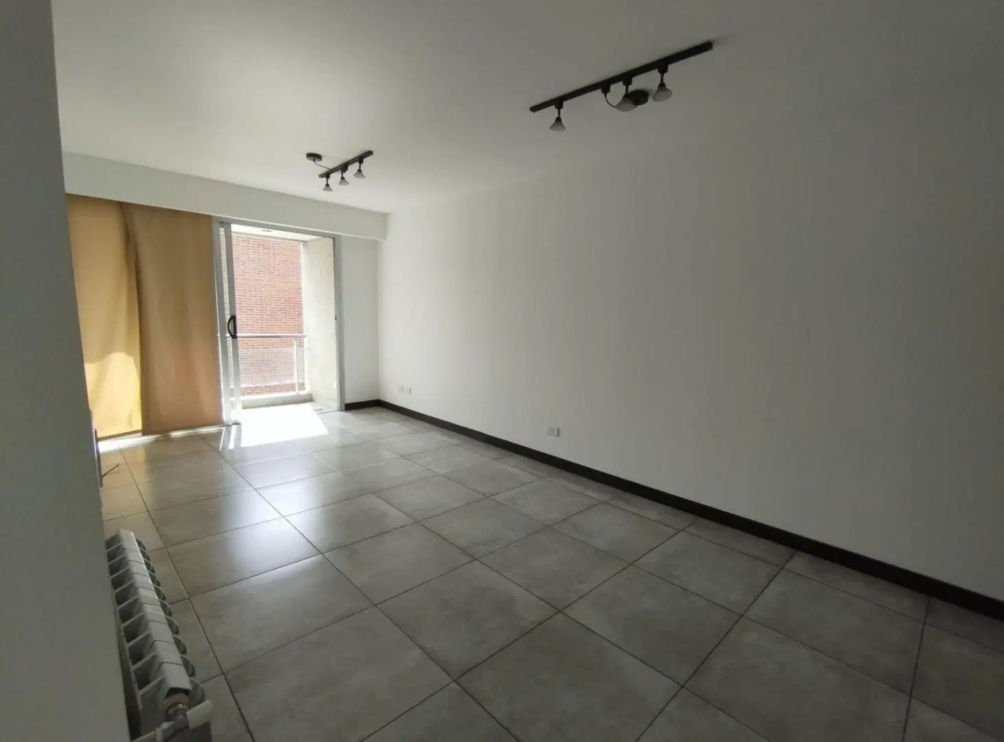 Excelente departamento 2 ambientes en venta en Castelar 5
