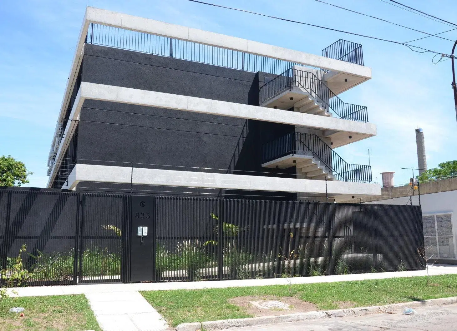 Complejo Cattaleya departamentos a estrenar 2 ambientes con patio 1