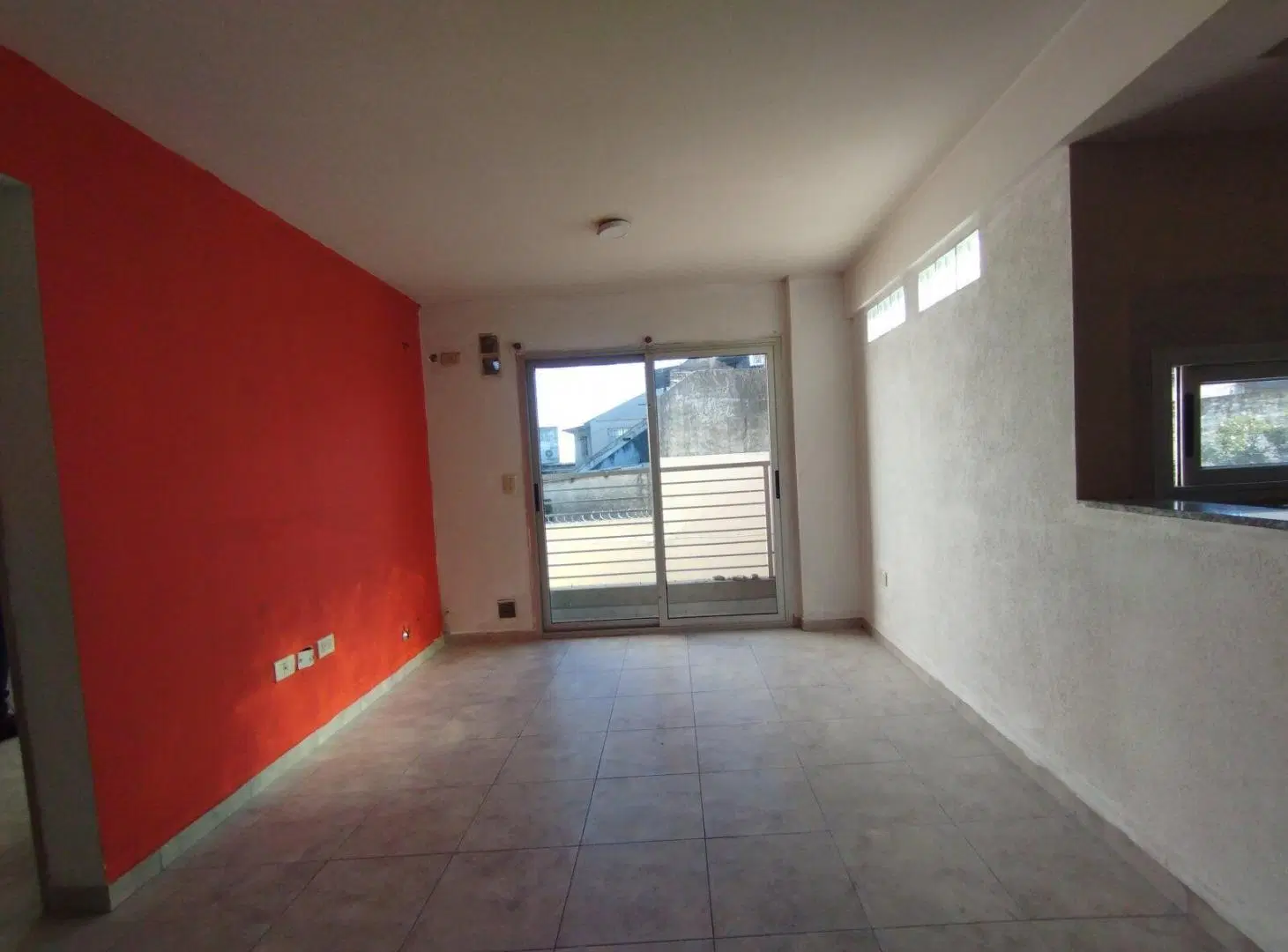Departamento 2 ambientes Moron 5
