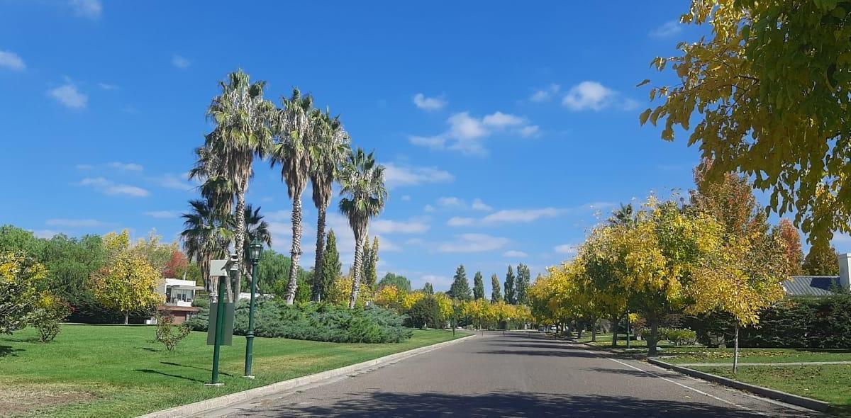 Country Golf La Vacherie Lote Esquina 1125 m² 4