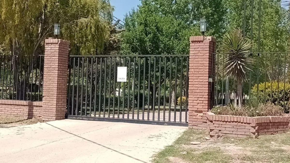 CASA VENTA VISTALBA PRIVADO 5