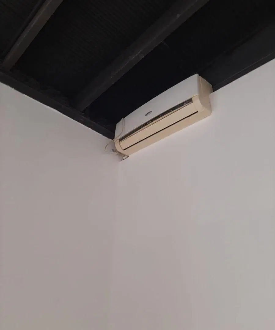LOCAL U OFICINA COMERCIAL NO APTO VIVIENDA 5