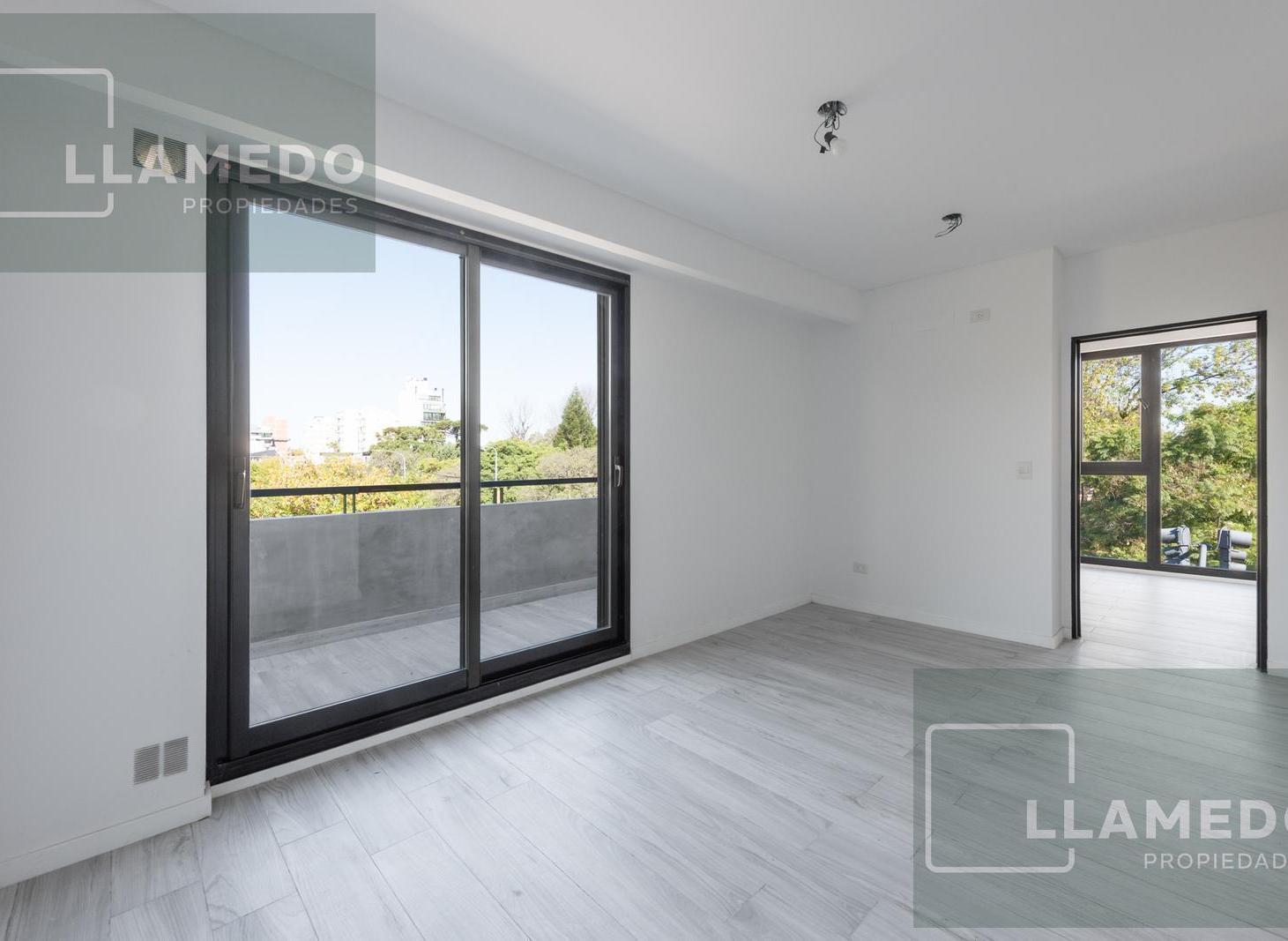Venta de 2 ambientes a estrenar con Terraza privada