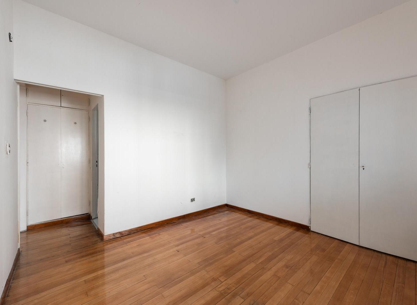 Venta de Departamento 2 ambientes en Microcentro