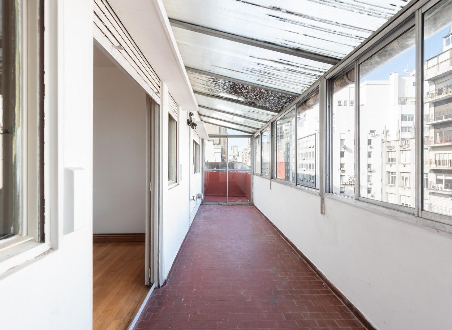 Venta de Departamento 2 ambientes en Microcentro