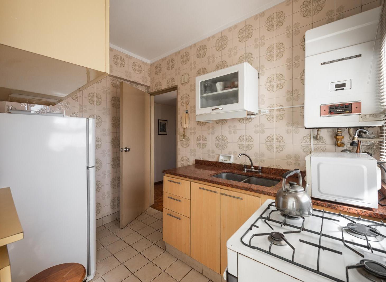 Foto de Venta de 3 ambientes con balcón en Belgrano R, imagen 4