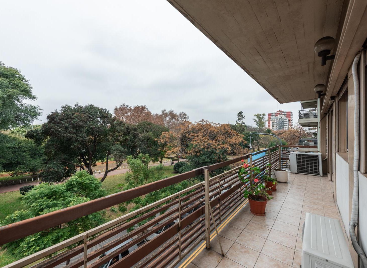 Foto de Venta de departamento 4 ambientes en Parque Chacabuco, imagen 1