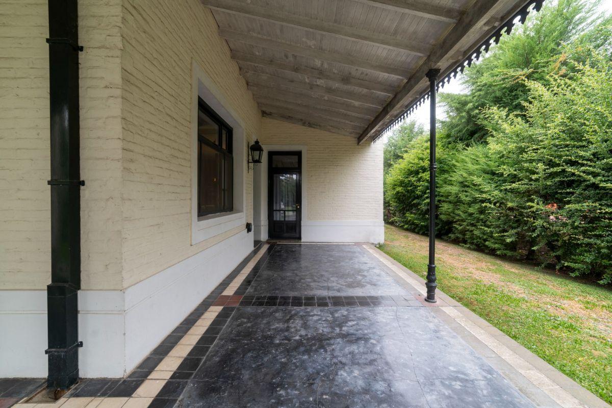 Foto de Hermosa Casa en venta estilo campo con vista abierta. Club de Campo La, imagen 3
