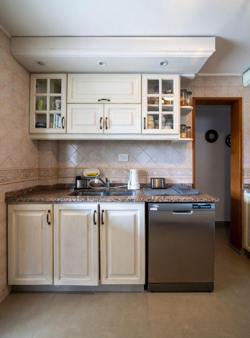 Foto de Casa en Venta buena estructura y distribución. Hermoso lote. Club de, imagen 5