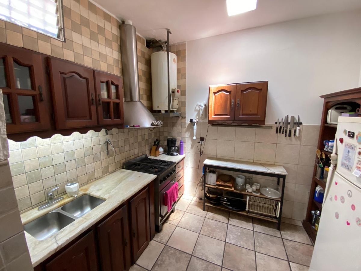PH 7 Ambientes - 174 m² - Jardín y Pileta - Lanús 1