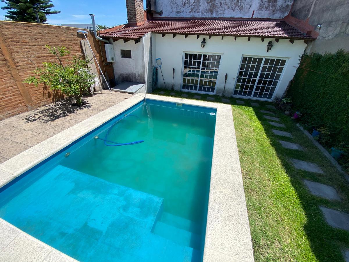 PH 7 Ambientes - 174 m² - Jardín y Pileta - Lanús 5