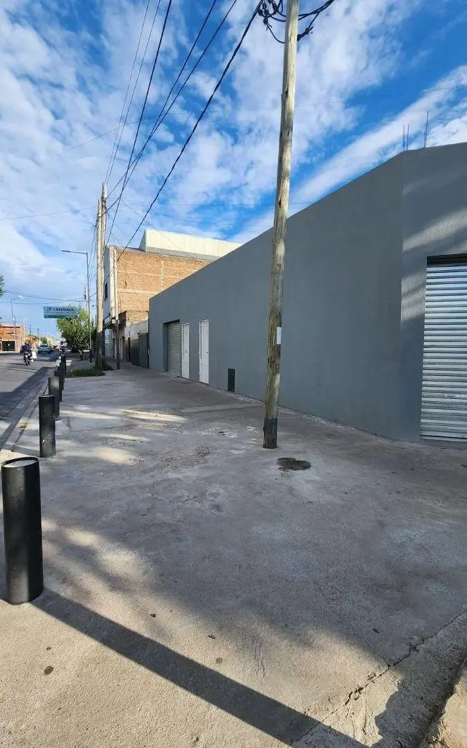 Local Comercial de 21 m² en Esquina - Lanús - Monte Chingolo 5
