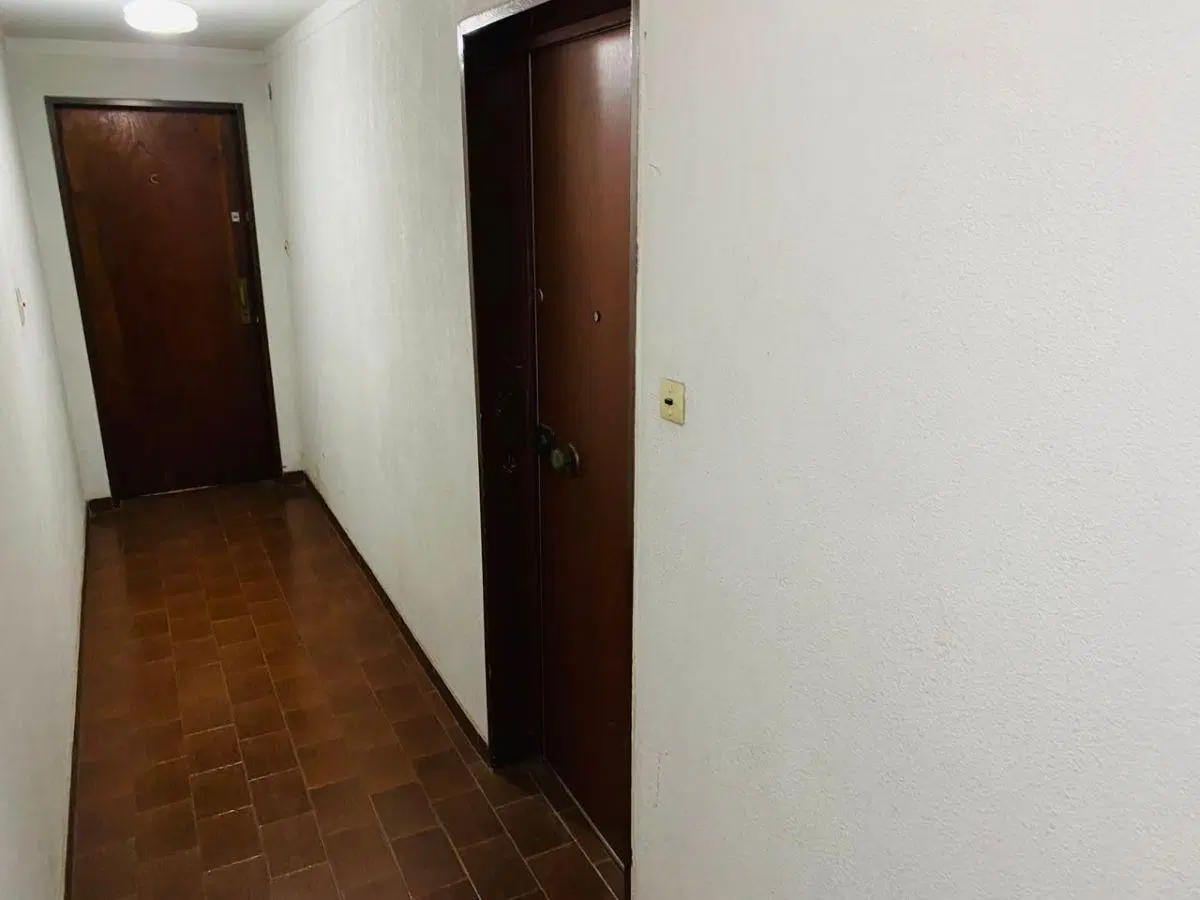 Departamento 2 ambientes - bajas expensas - Banfield 5