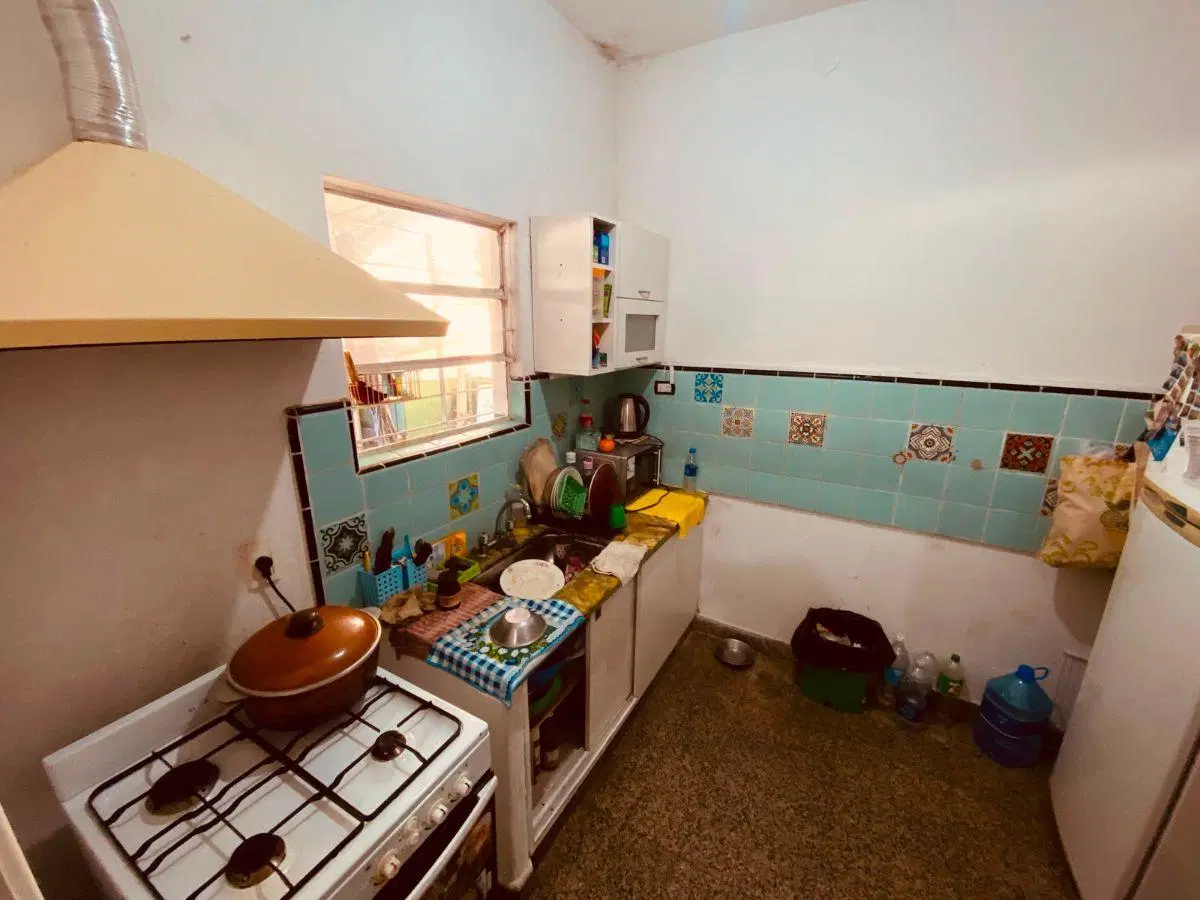 Departamento 3 ambientes con patio, terraza, locales y cocheras 2