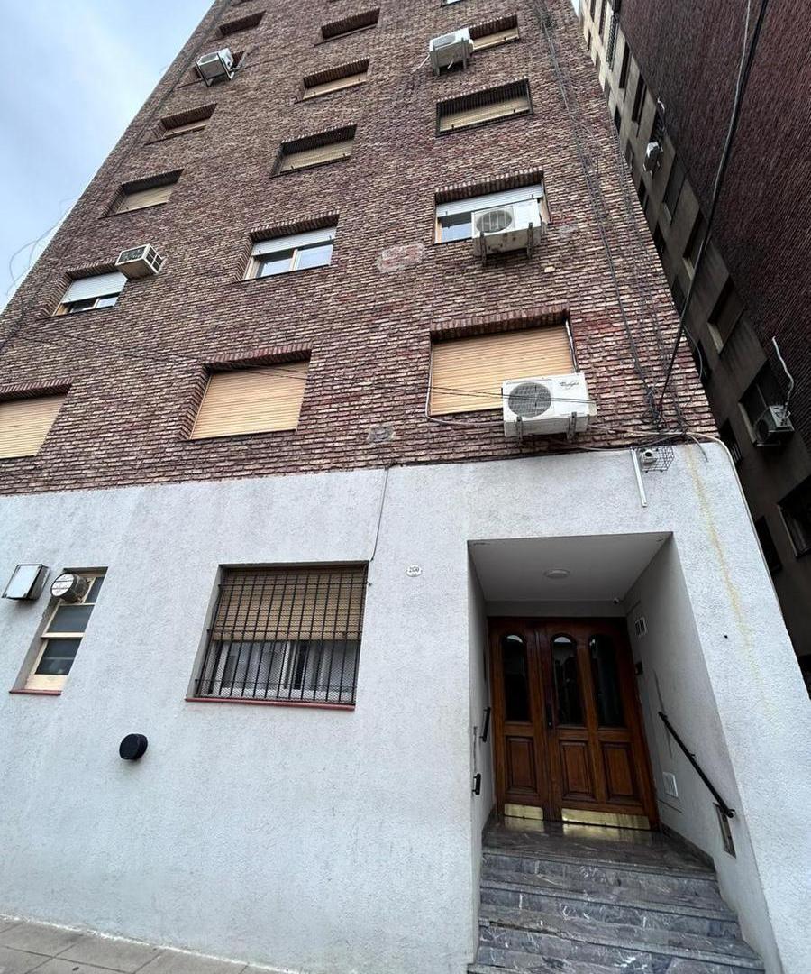 Foto de Departamento 3 ambientes - Excelente ubicación - Gerli Avellaneda, imagen 2
