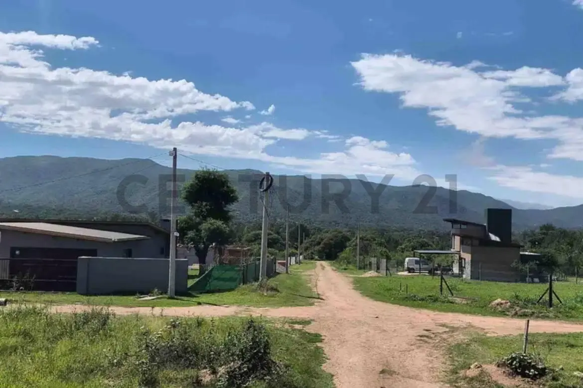 Lote en venta en" Altos de Santa Rosa del Rio "de Santa Rosa. 4