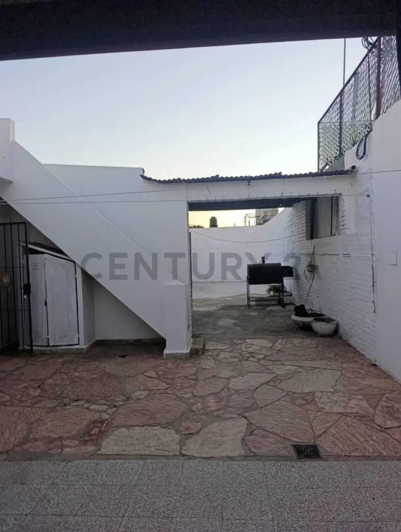 CASA 3DOR + UN DEPTO. 1 DOR - YOFRE NORTE 2