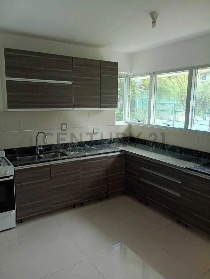 Alto Villa Sol Semipiso a la Venta 4