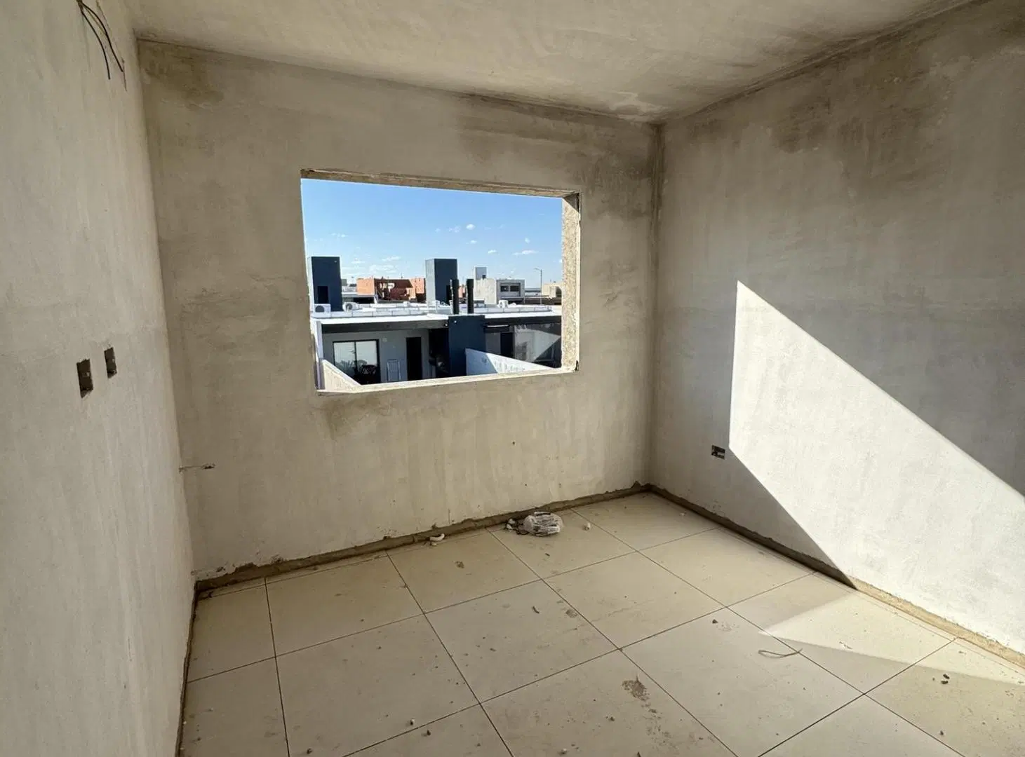 DUPLEX EN VENTA! Docta Urbanización, 3 dormitorios y 3 Baños 2