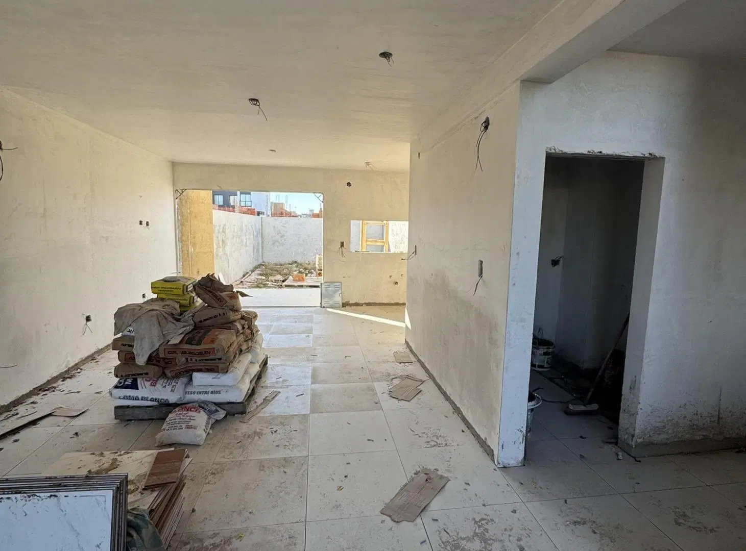 DUPLEX EN VENTA! Docta Urbanización, 3 dormitorios y 3 Baños 3