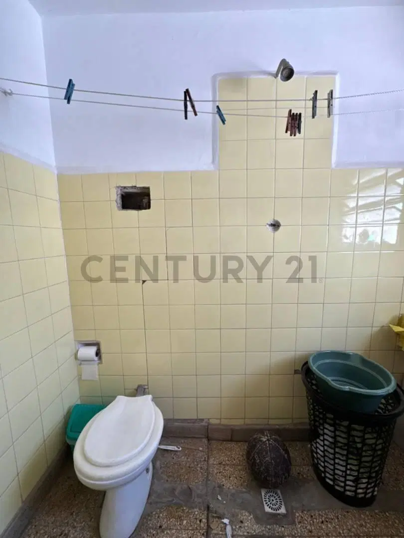 CASA EN VENTA! B° Yofre Norte, 3 DORMITORIOS 4