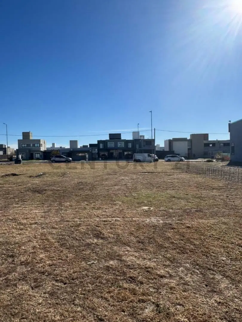 Local comercial en pozo ubicado sobre boulevard, en Manzana 159 Lote 9, en una zona de alto crecimie 3
