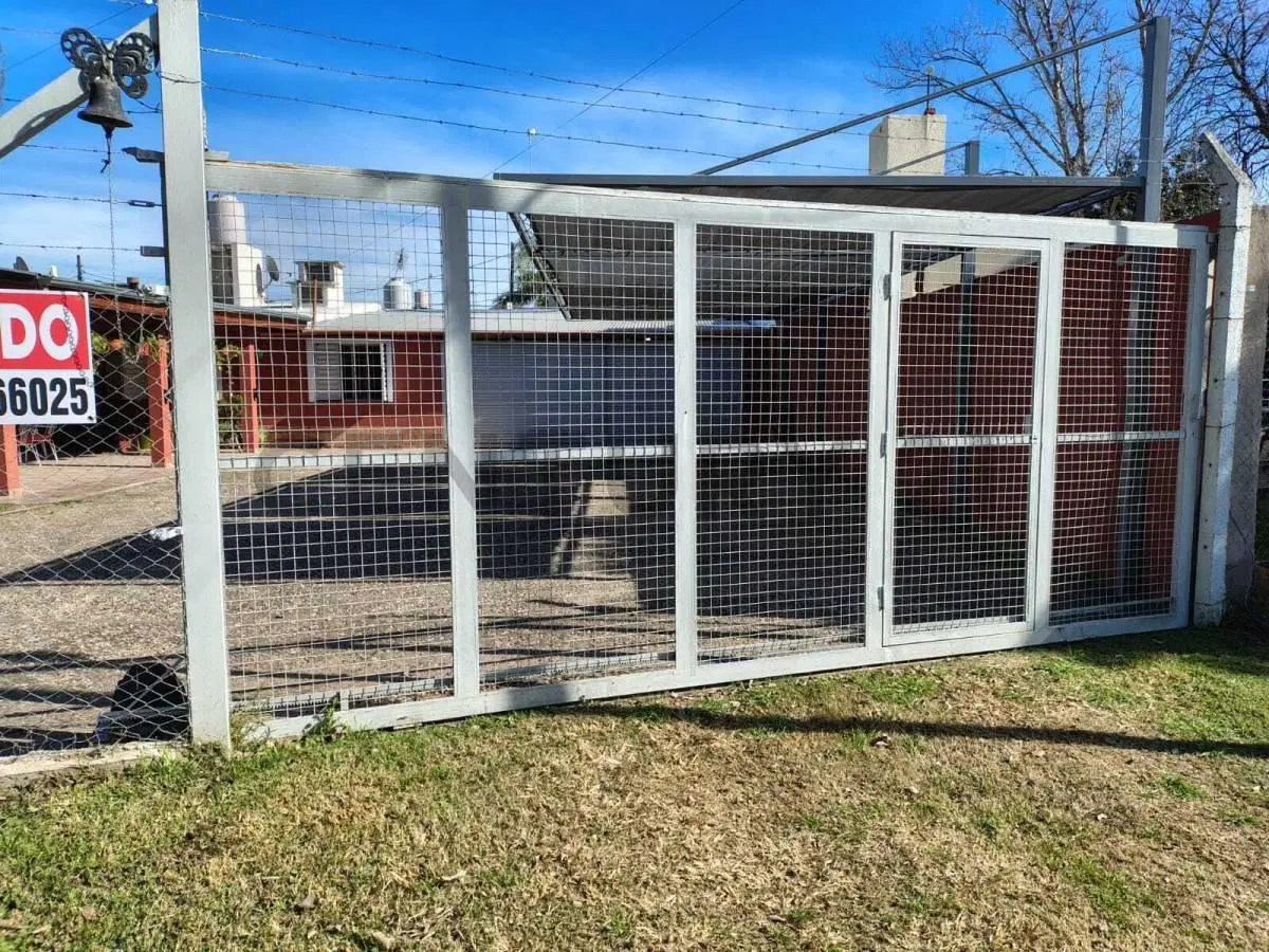 GALPON EN VENTA - BARRIO INAUDI - (RECIBO DEPARTAMENTO - VEHICULOS 2024 EN ADELANTE) 2