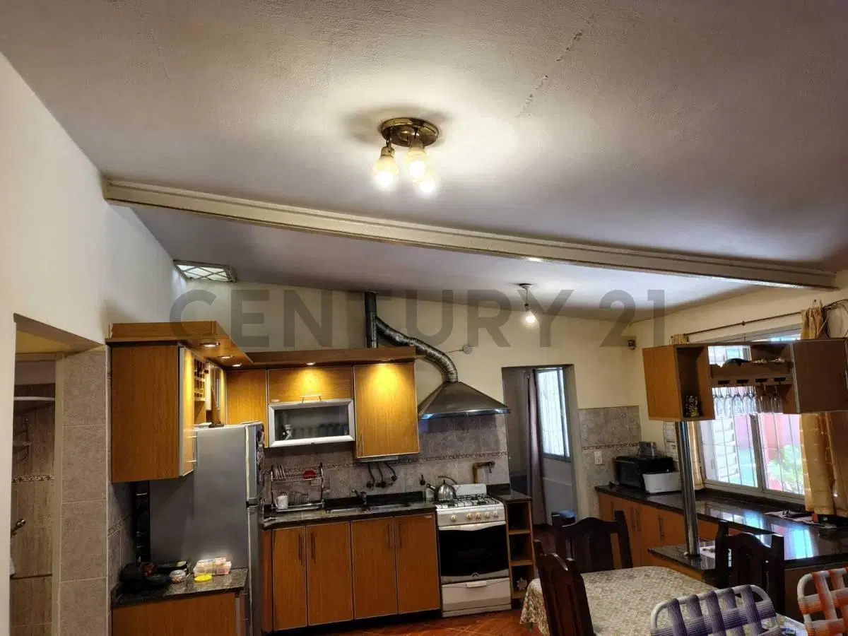 CASA  EN VENTA BARRIO AMPLIACION INAUDI - CORDOBA (RECIBO DEPARTAMENTO / VEHICULO 2024 PARA ARRIBA 4