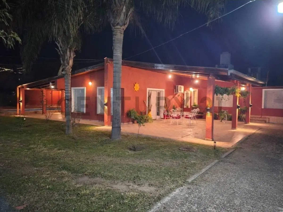 CASA  EN VENTA BARRIO AMPLIACION INAUDI - CORDOBA (RECIBO DEPARTAMENTO / VEHICULO 2024 PARA ARRIBA 3