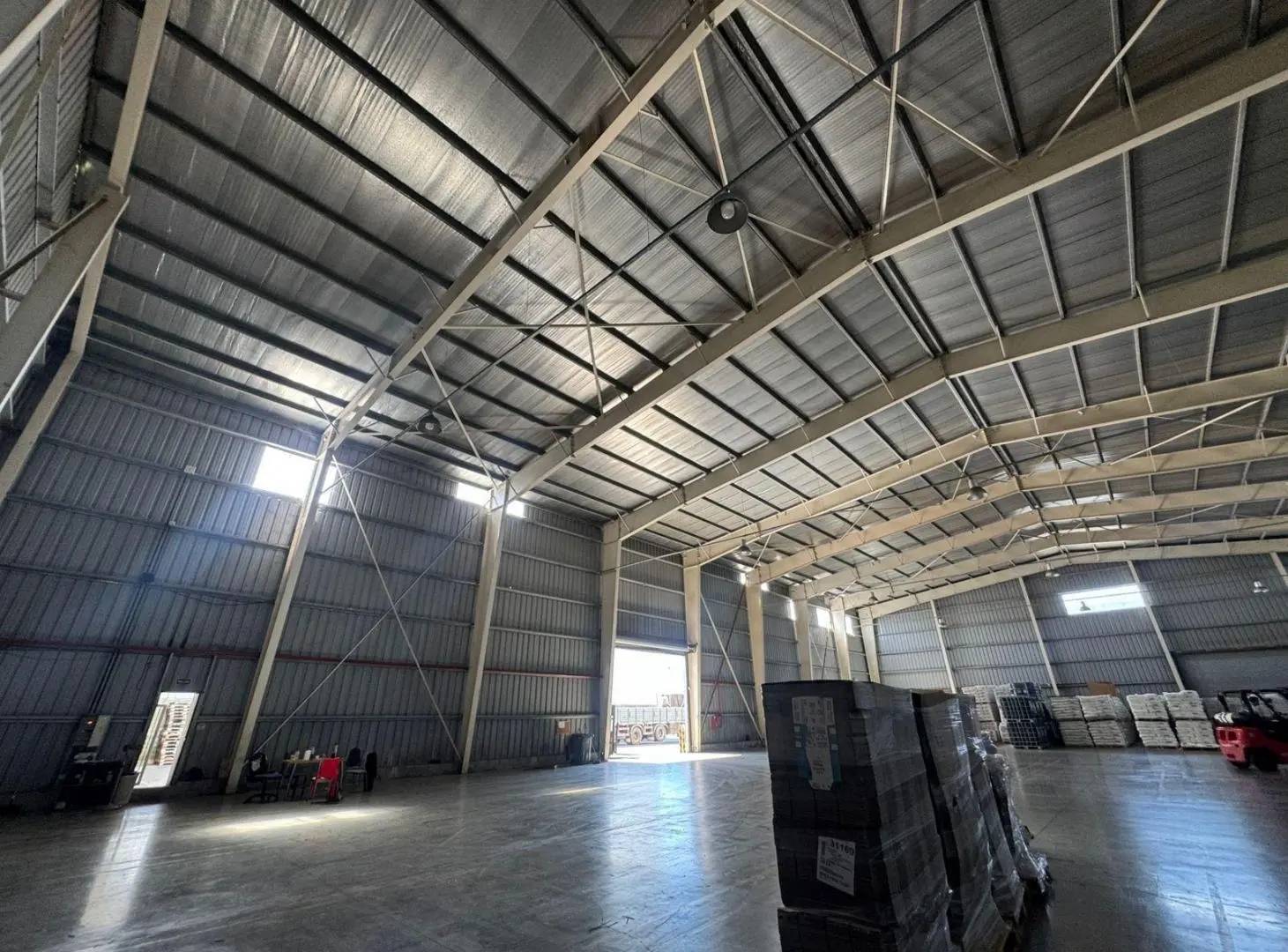 Alquiler de nave industrial de 1.500 m² en Parque Industrial del Oeste-Moreno 2