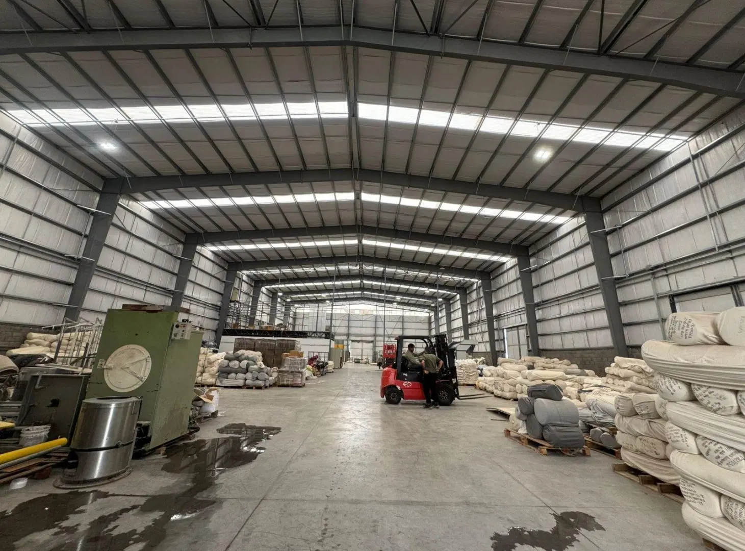 ALQUILER Nave Industrial 2000m² | Polo Spegazzini | 4 Accesos Camiones 5