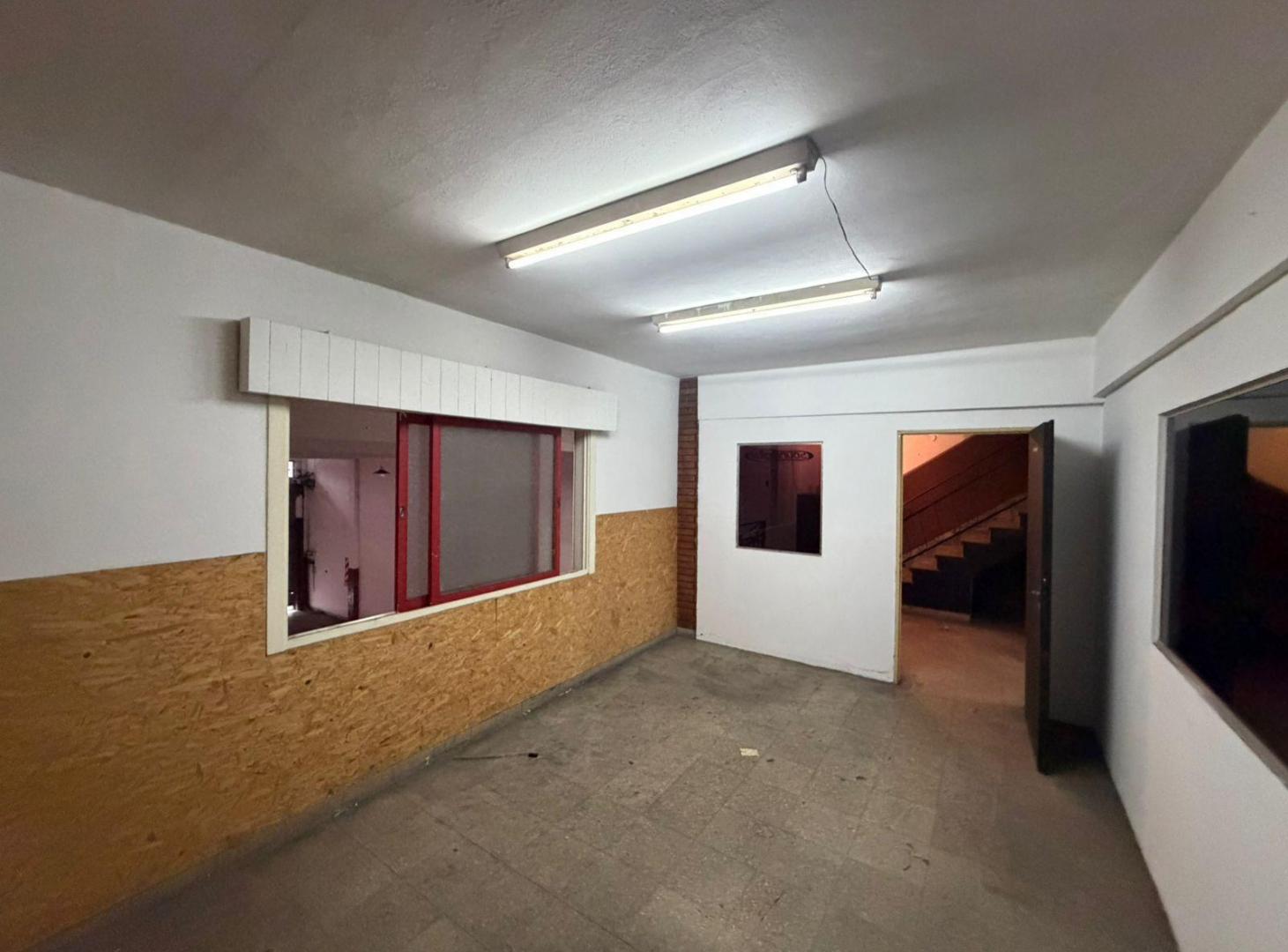 Foto de ALQUILER de Local en San Antonio de Padua 280m² | Entrada de Camión |, imagen 5