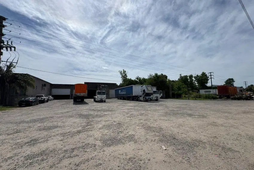 ALQUILER - Galpon Industrial Y Deposito Logistico 2039m² - Gral Rodriguez 5