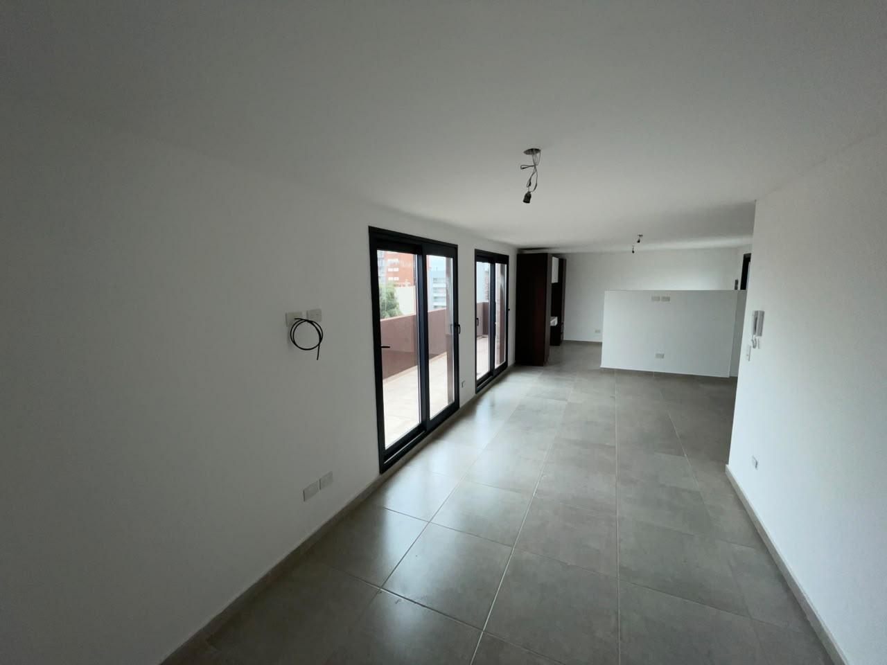 Foto de Venta de Departamento de 2 amb en Moron, imagen 3