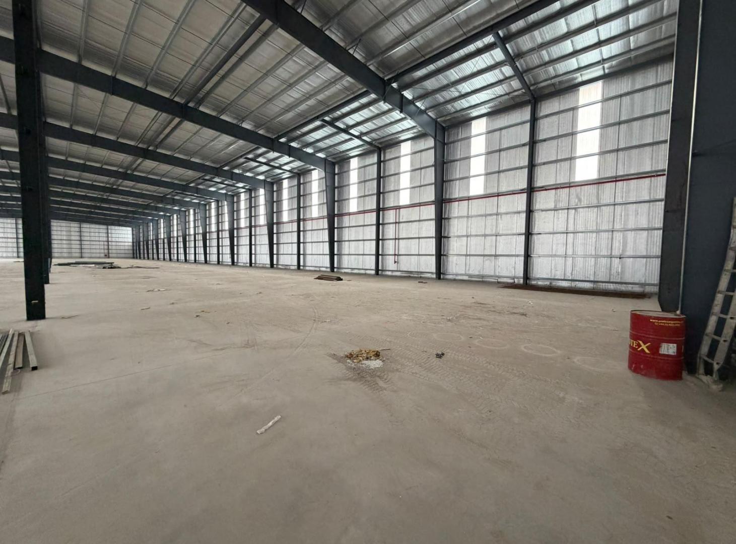 Foto de Alquiler de nave de 500 m2 en Esteban Echeverría - Parque Industrial, imagen 2