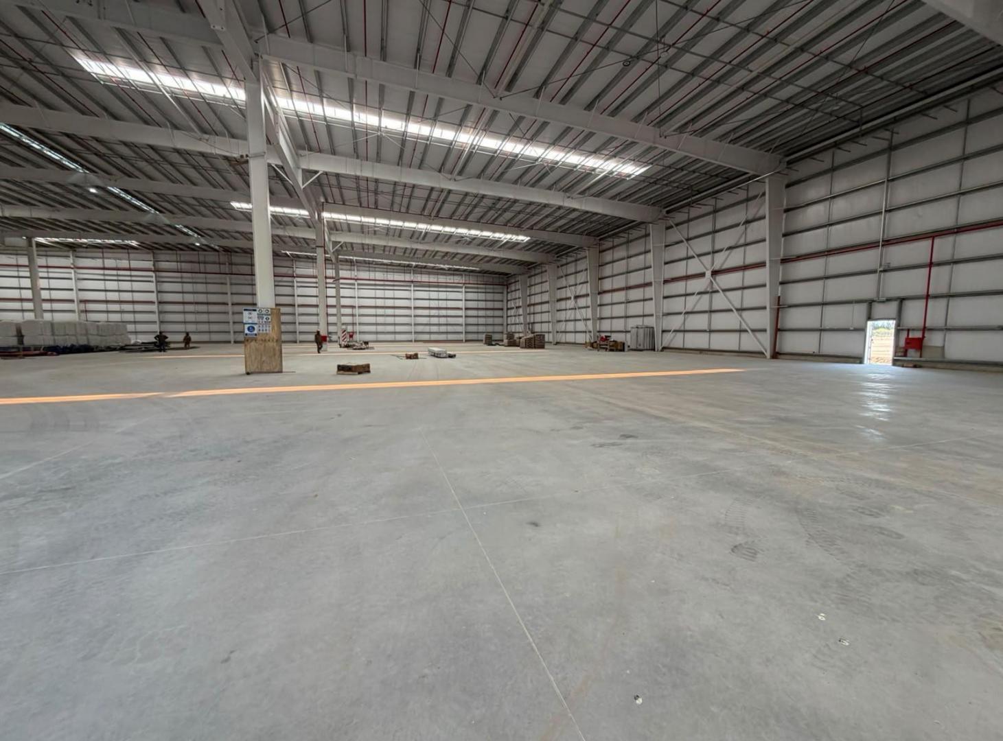 Foto de Alquiler de Nave industrial de 5.209 m² en Benavidez, Parque Norlog, imagen 5