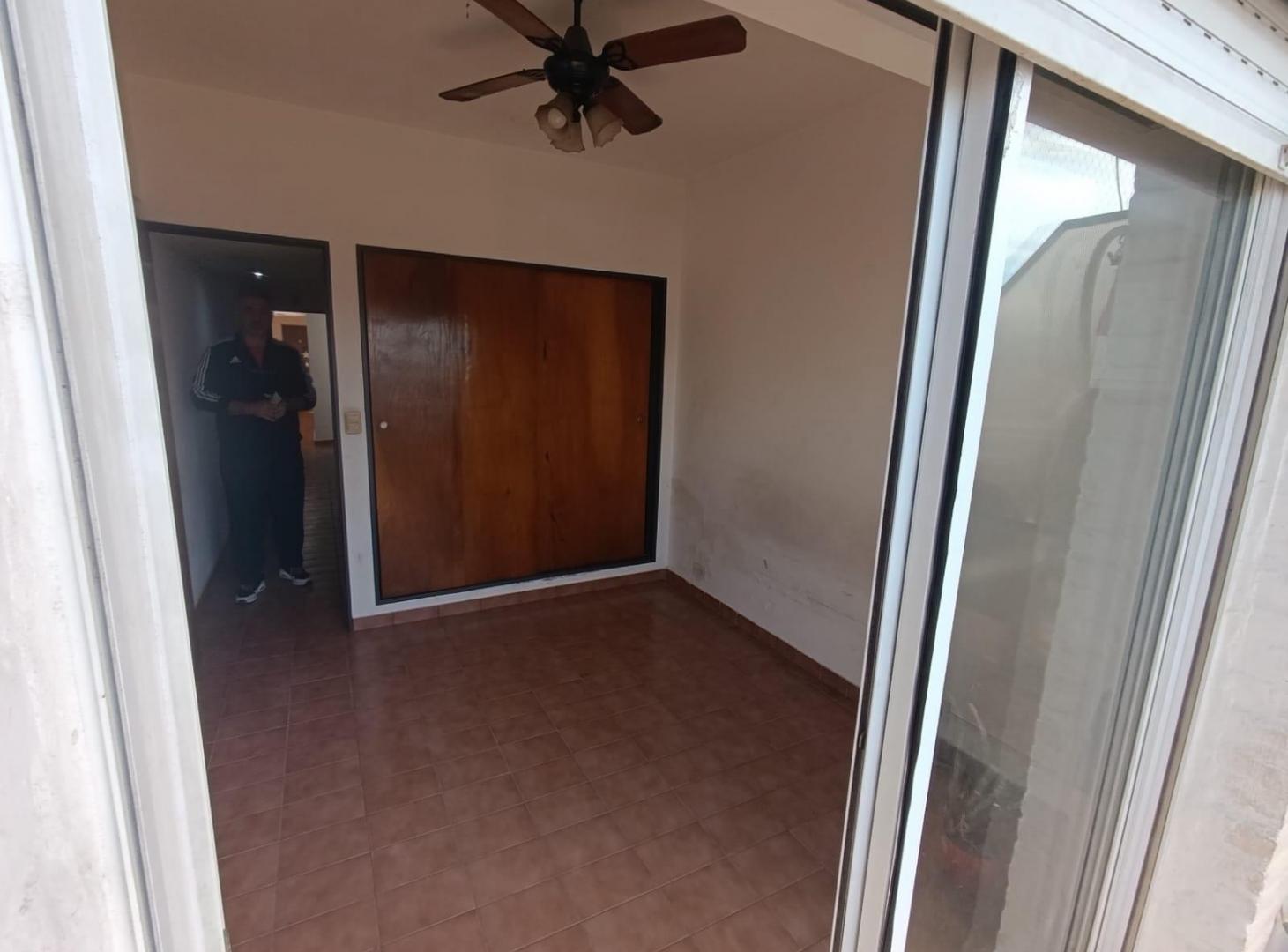 Foto de Venta de departamento de 2 ambientes en Moron, imagen 2