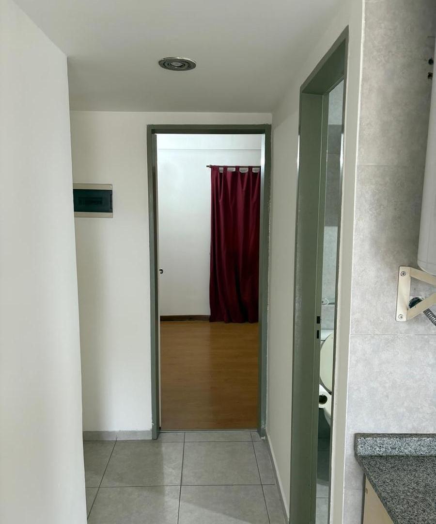 Foto de En Alquiler. Departamento 2 ambientes., imagen 4