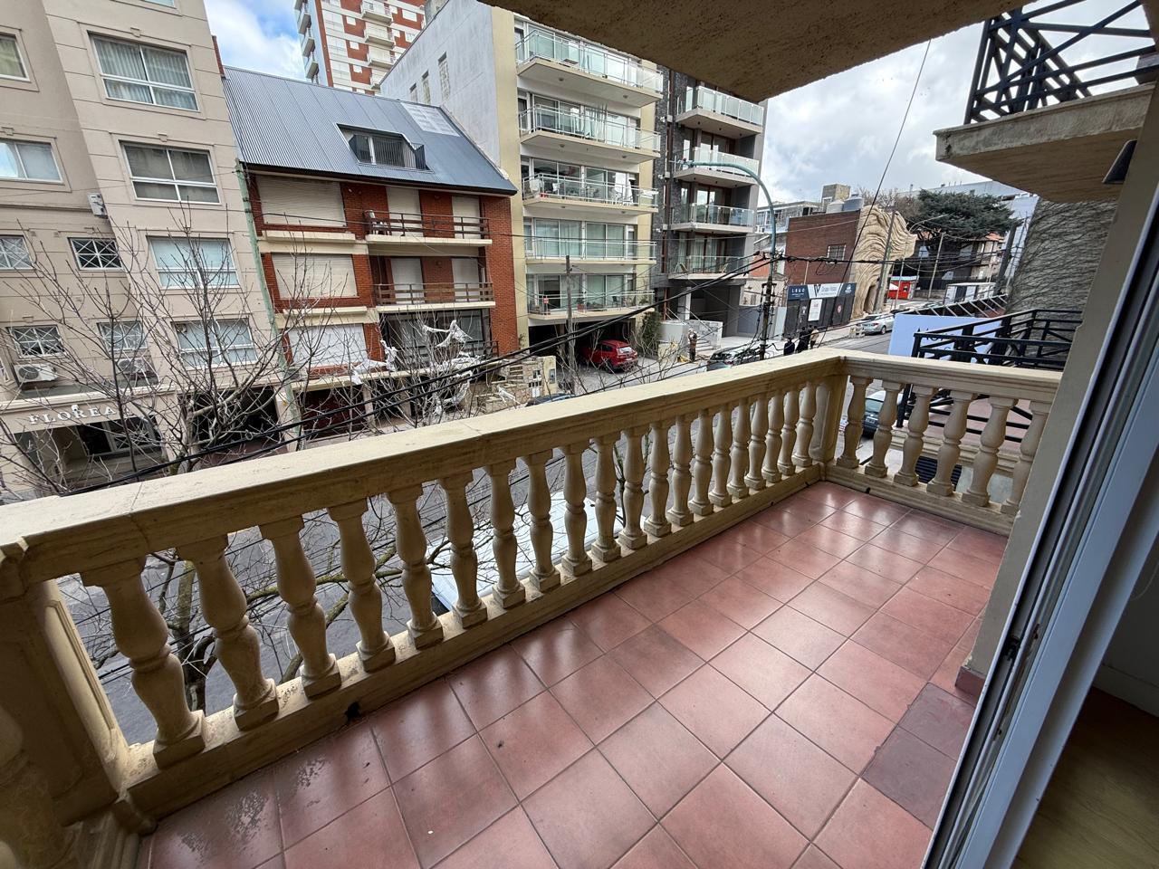 Foto de Departamento 2 ambientes Playa Grande., imagen 2