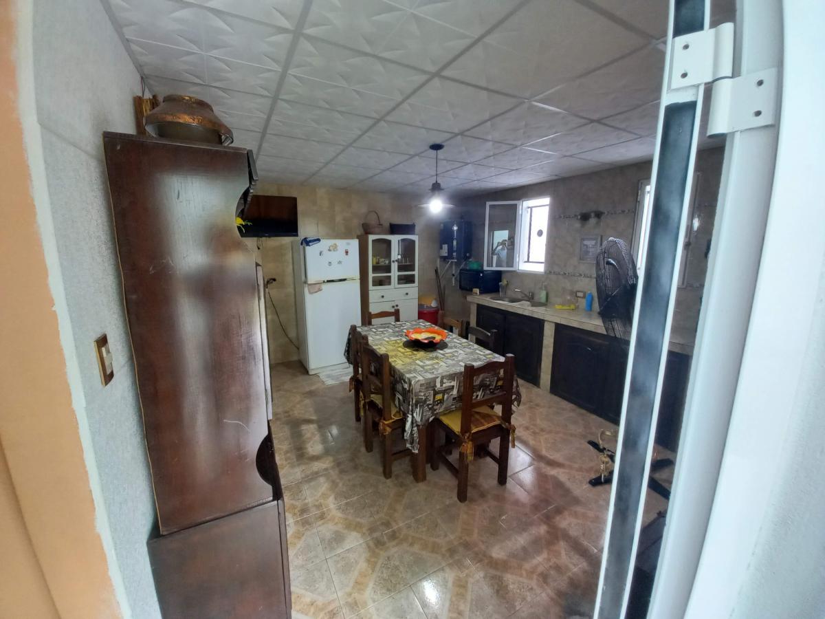 Casa Semi Céntrica - Zona Costanera 4