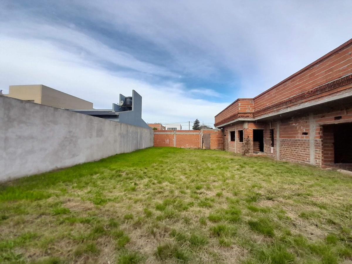 Casa en Construcción - Zona Colegio Villa Malvina 2