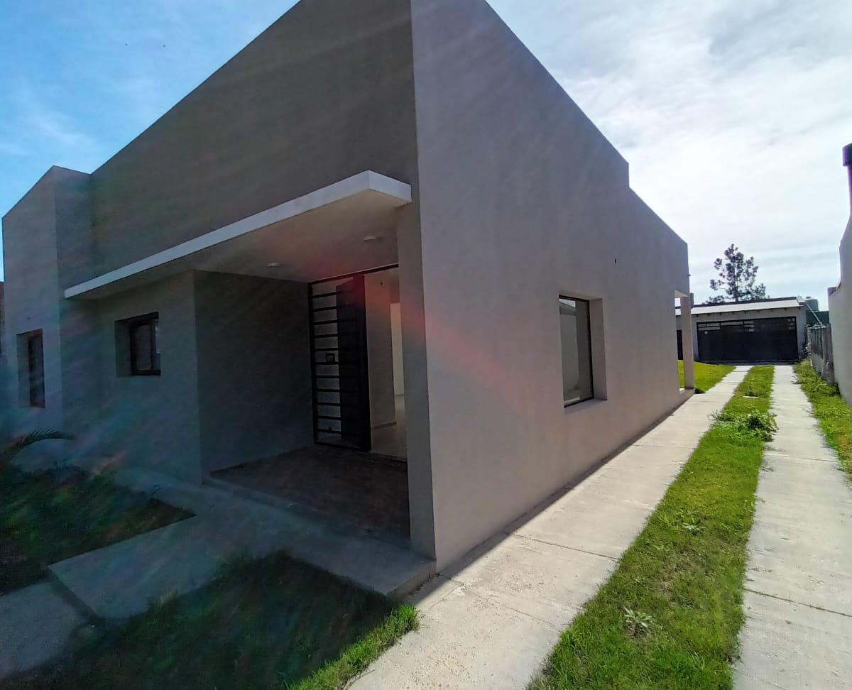 Casa con Piscina - Nuevo Pueblo Belgrano 4