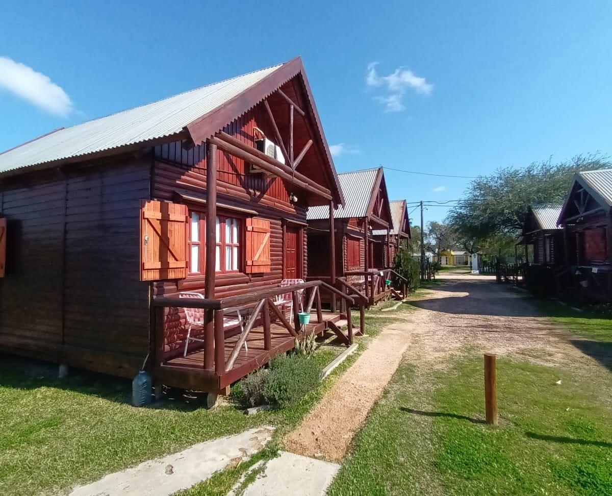 Complejo de Cabañas - Nuevo Pueblo Belgrano 2