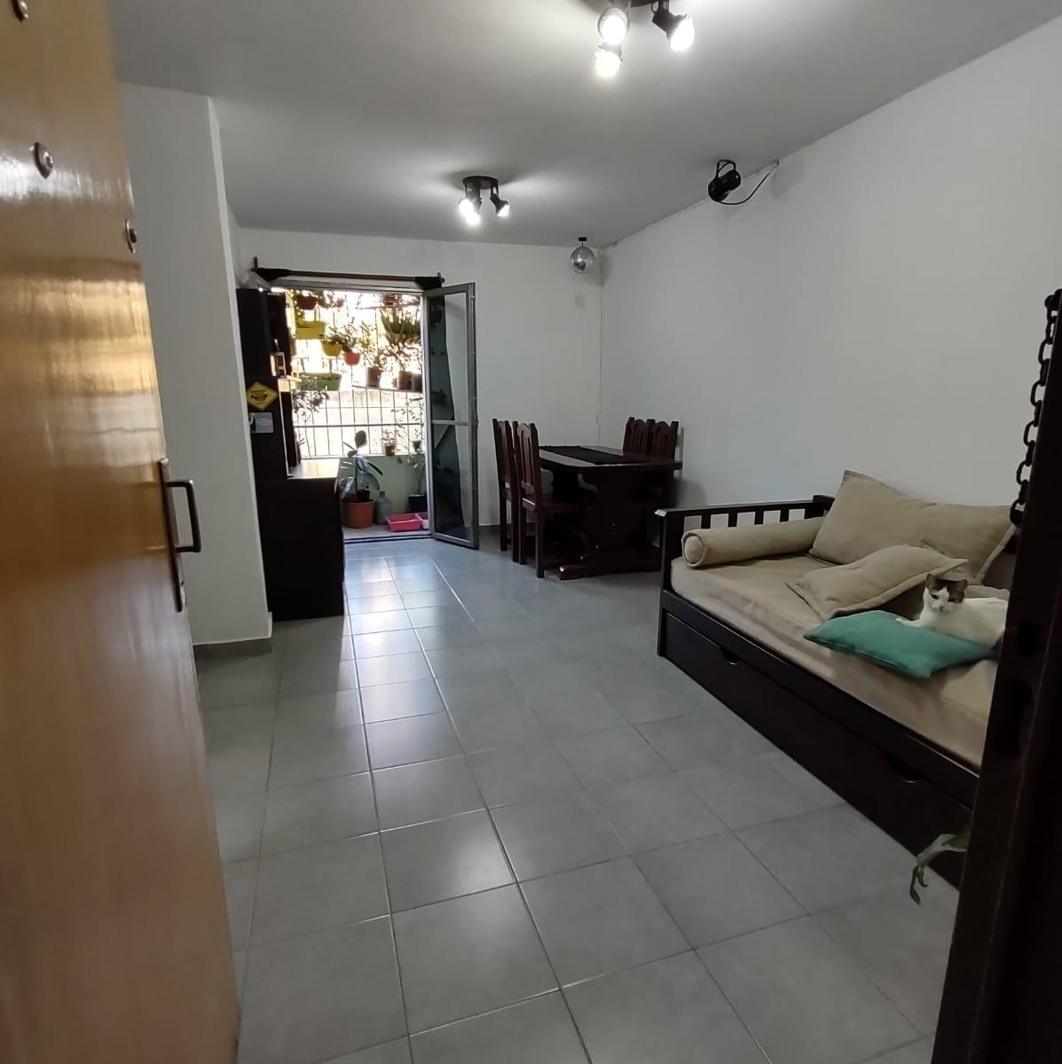 Montevideo 700 - 2 Dor C/balcon Impecable 5