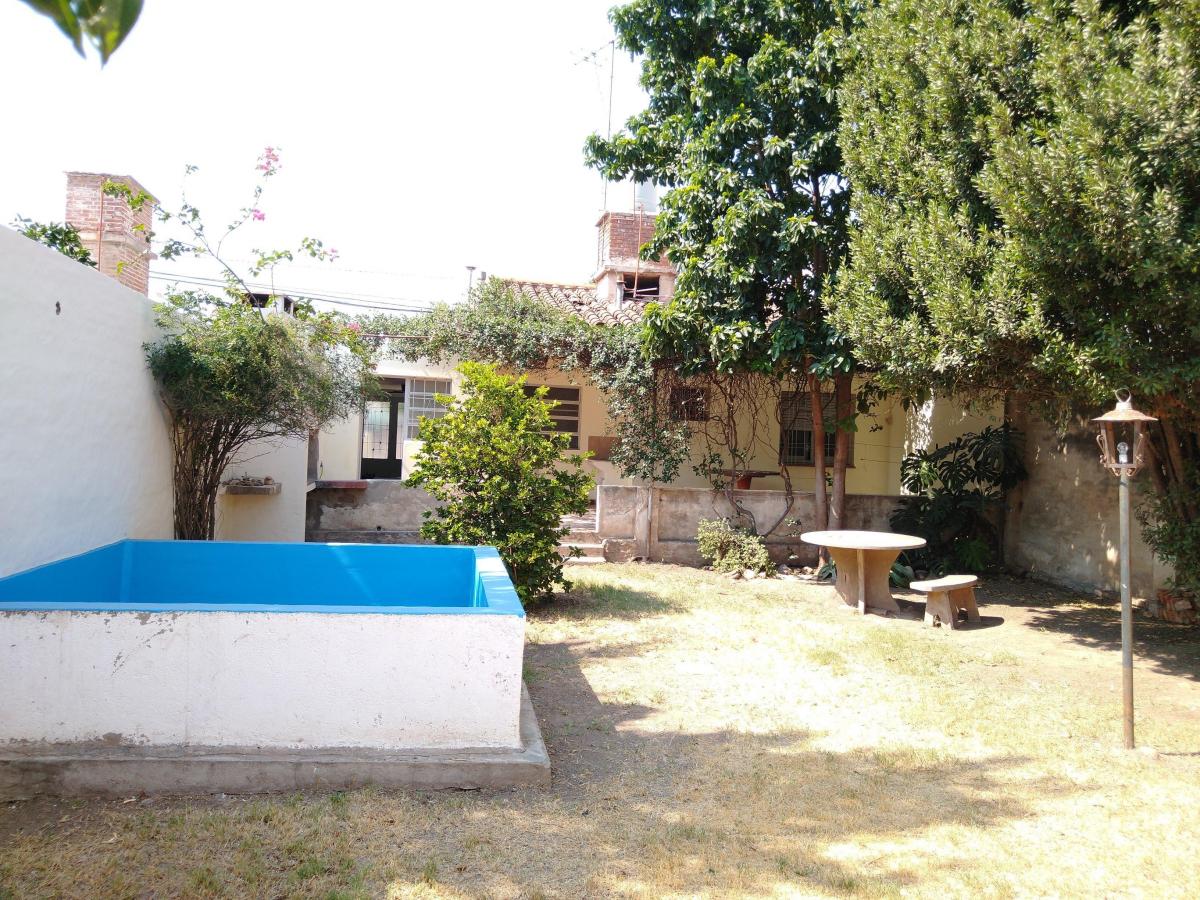 Tapalque 3300 - Casa 2 Dor Gran Patio Pileta - Bº Jardin del Pilar 2