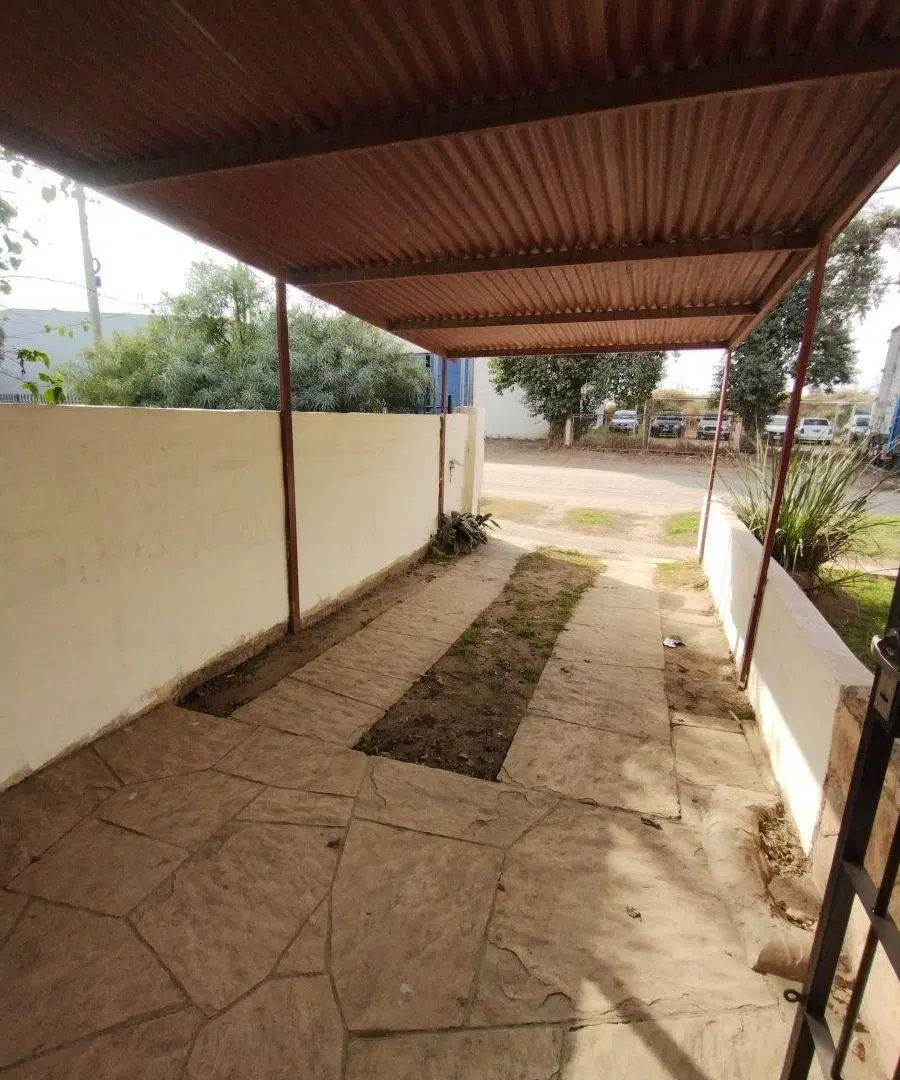 LOS BOULEVARES DPTO 1 DOR, PATIO Y COCHERA!!! 3